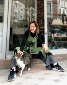 Hands-On Retail: Our Pottery Workshop Playbook