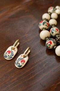 How to Make Ceramic Jewelry: Our Friendly 6-Step Wearable Ceramics Guide